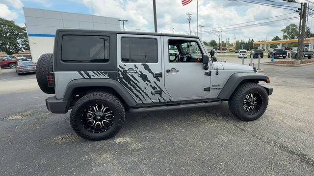Used 2016 Jeep Wrangler Unlimited Sport w/ Quick Order Package 24S AWD/4WD image 9