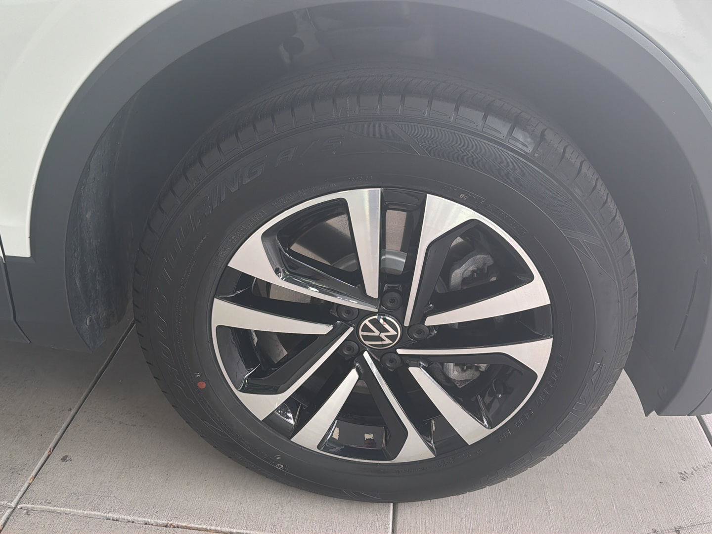 Certified 2022 Volkswagen Tiguan S FWD image 10