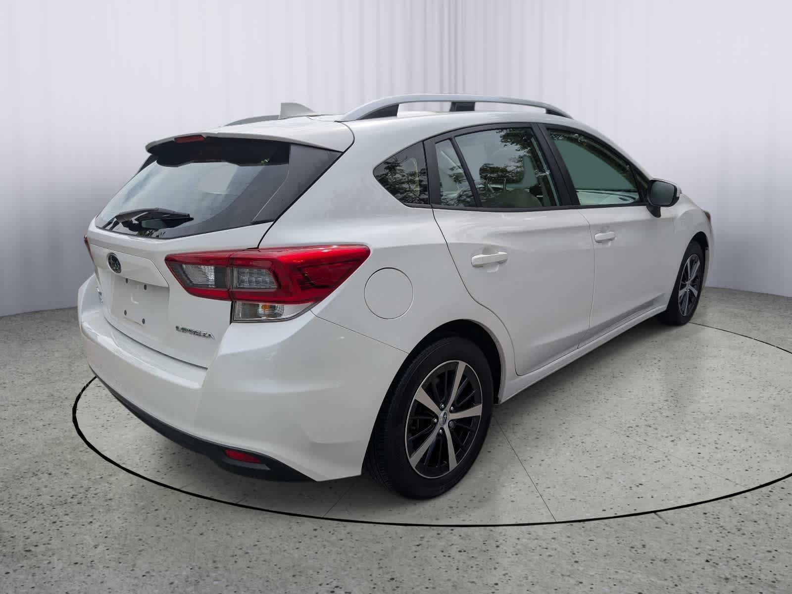 Used 2023 Subaru Impreza 2.0i Premium AWD/4WD image 3