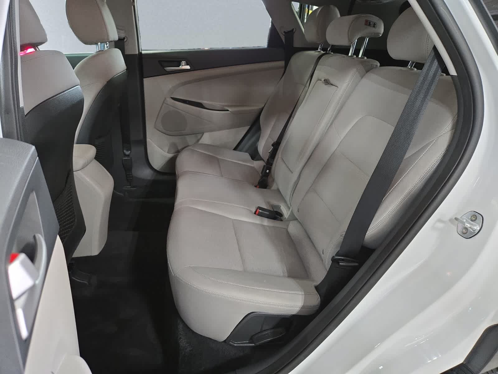 Used 2019 Hyundai Tucson SE w/ Cargo Package AWD/4WD image 19