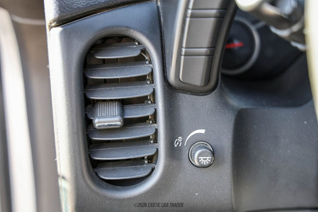 Used 2010 Chevrolet Corvette Coupe w/ 1LT image 38