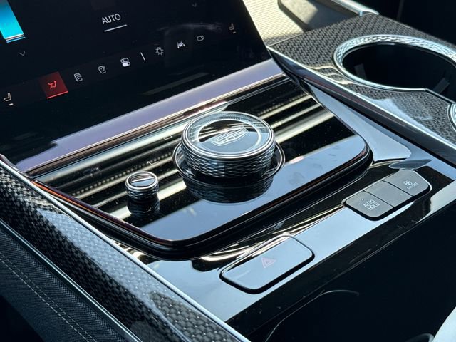 Used 2025 Cadillac Escalade V image 29