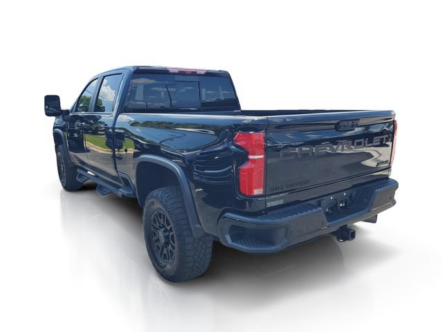 Used 2024 Chevrolet Silverado 2500 ZR2 w/ Technology Package AWD/4WD image 3