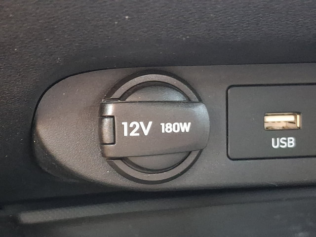 Certified 2024 Hyundai Elantra SEL FWD image 25