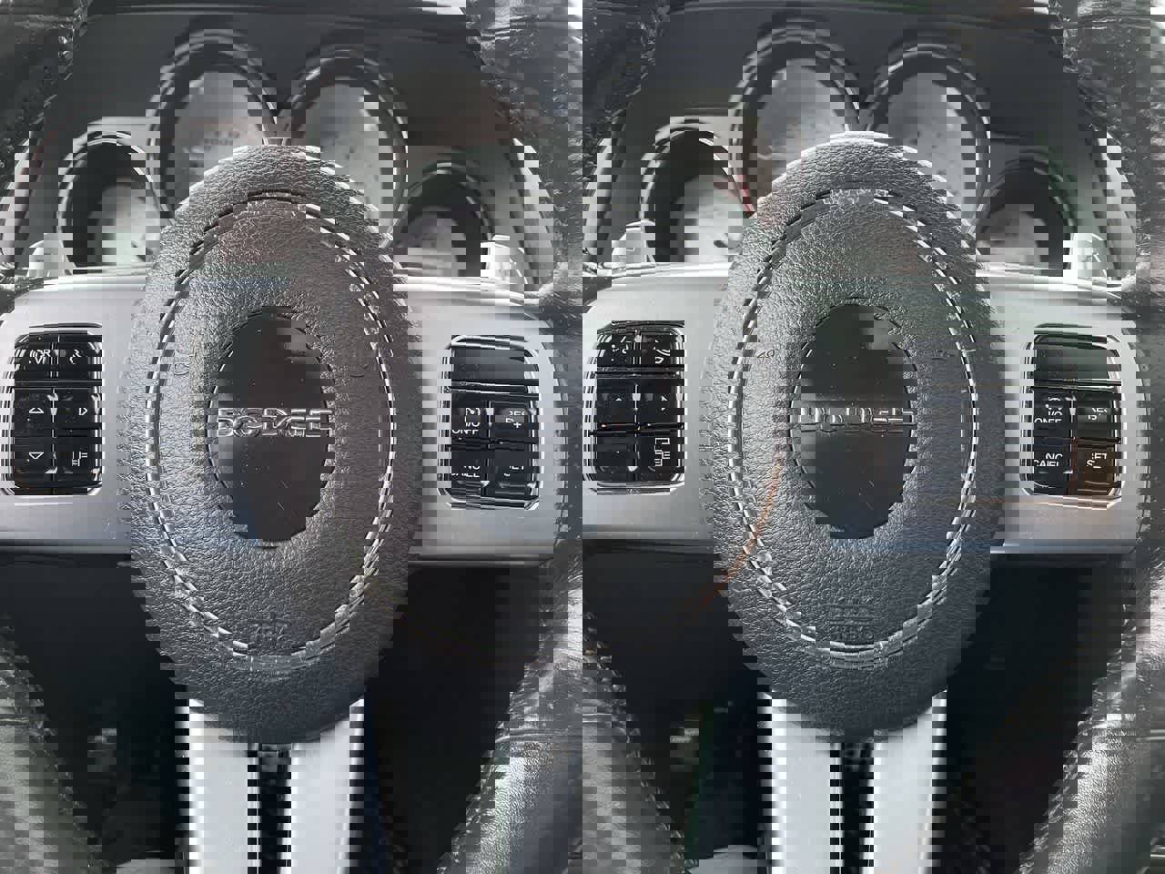 Used 2012 Dodge Challenger SRT8 image 10