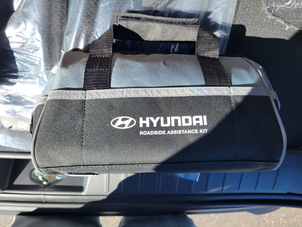 New 2026 Hyundai Kona SEL Sport AWD/4WD image 39