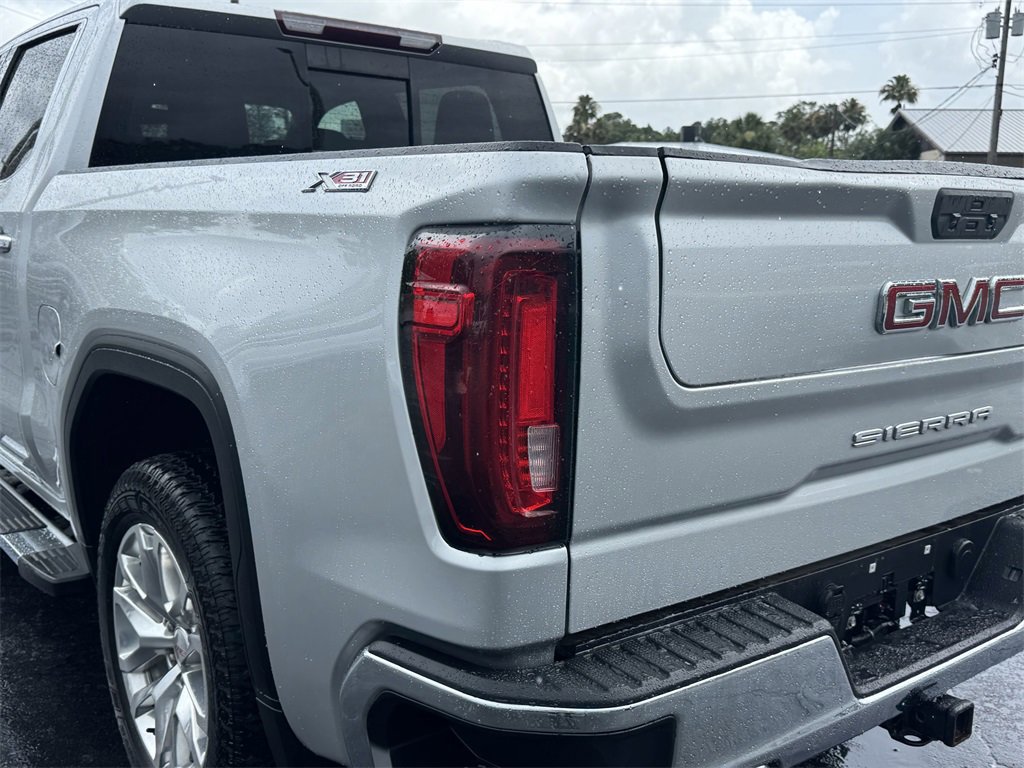 Used 2021 GMC Sierra 1500 SLT w/ SLT Premium Package image 12