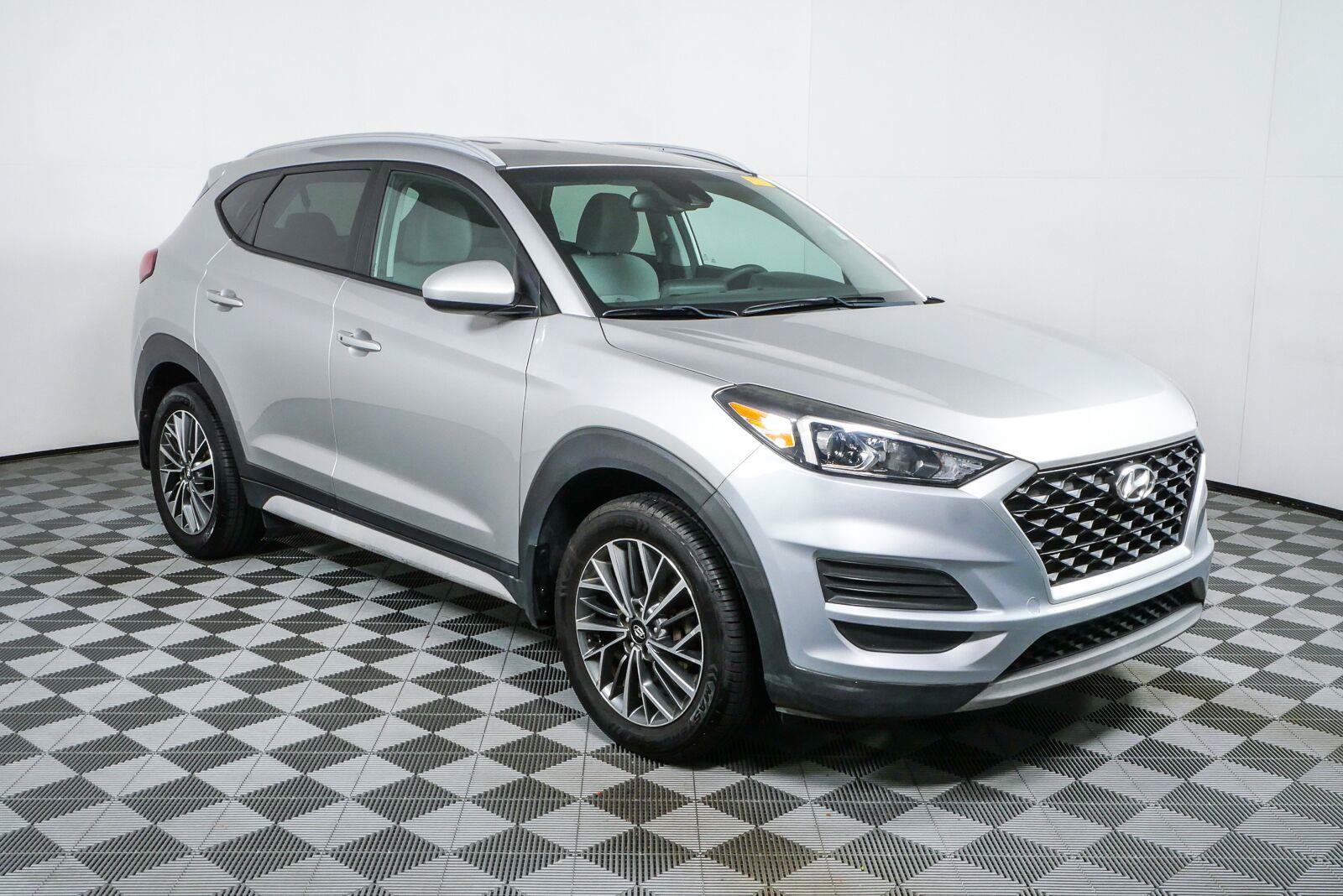 Used 2021 Hyundai Tucson SEL FWD image 1