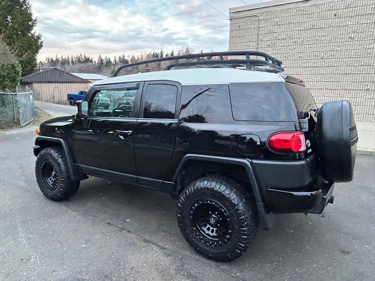 Used 2009 Toyota FJ Cruiser 4WD image 7