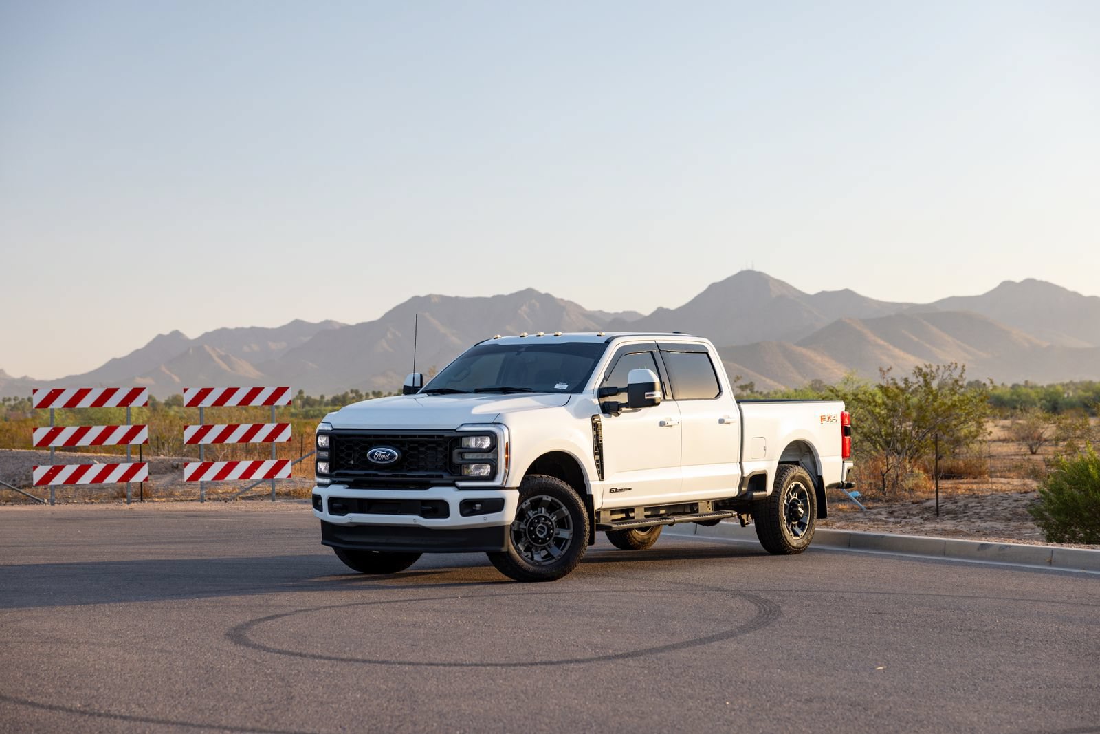 Used 2023 Ford F250 Lariat w/ Lariat Ultimate Package AWD/4WD image 7