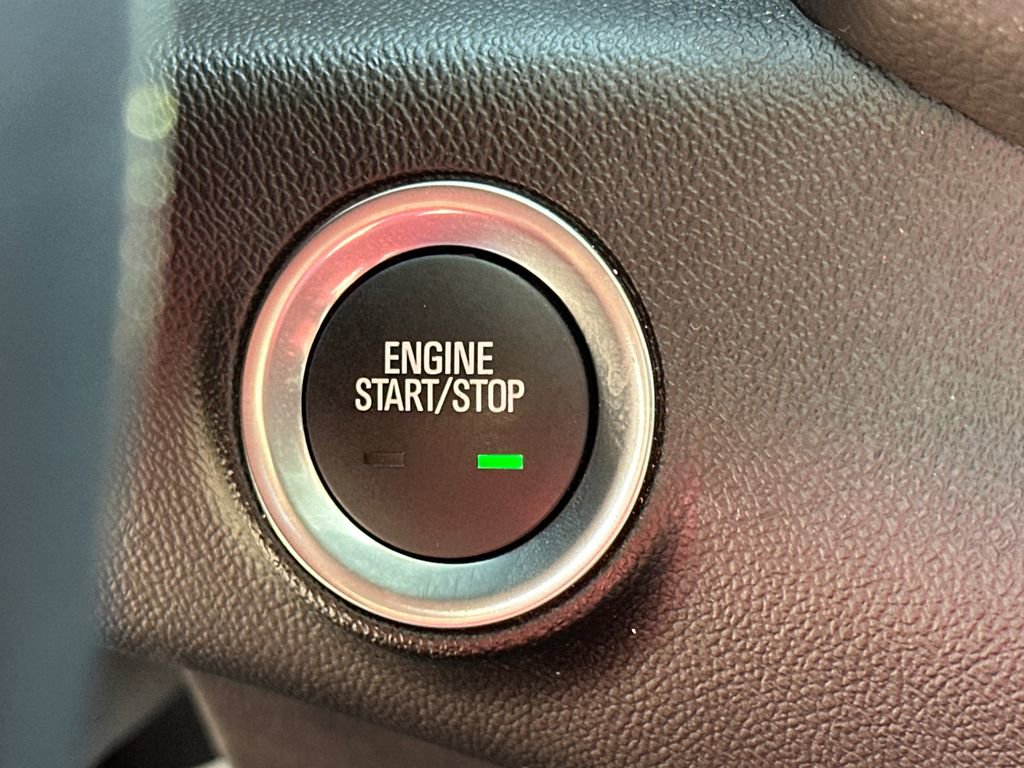 Used 2024 GMC Terrain AT4 w/ Infotainment Package II image 31