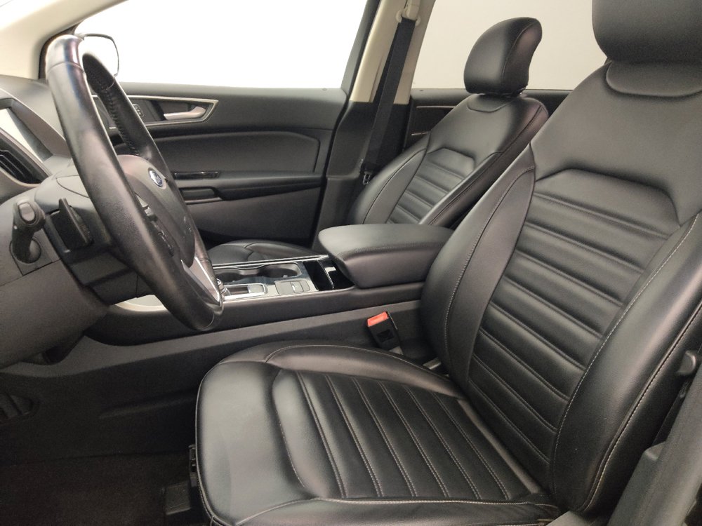 Used 2019 Ford Edge SEL w/ Equipment Group 201A AWD/4WD image 17