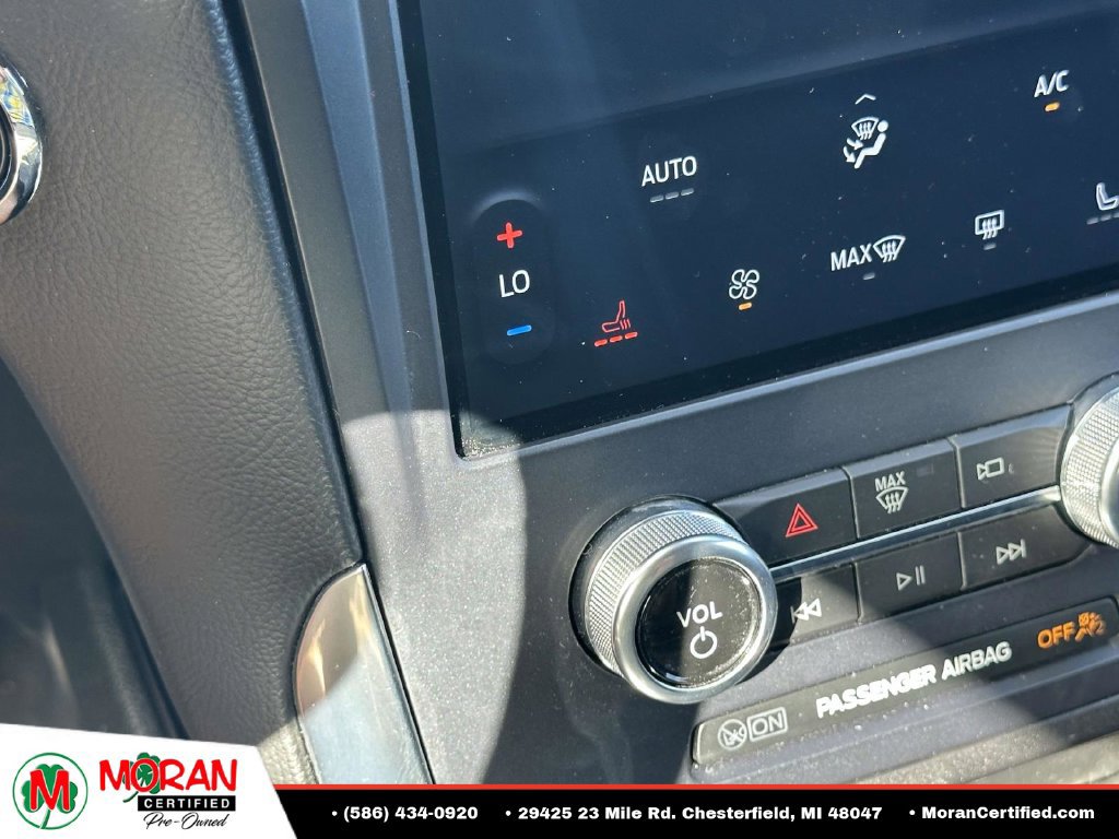 Used 2023 Ford Edge ST w/ Cargo Accessory Package AWD/4WD image 25