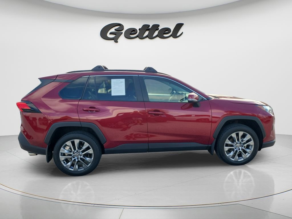 Certified 2025 Toyota RAV4 XLE Premium image 3