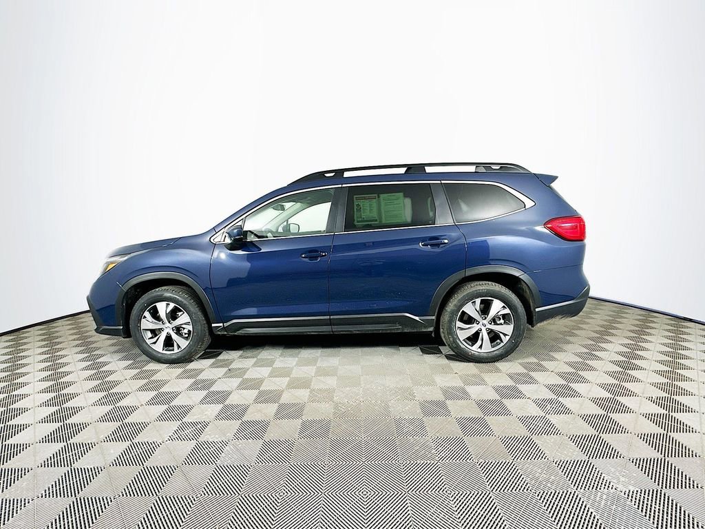 Used 2025 Subaru Ascent Premium image 6