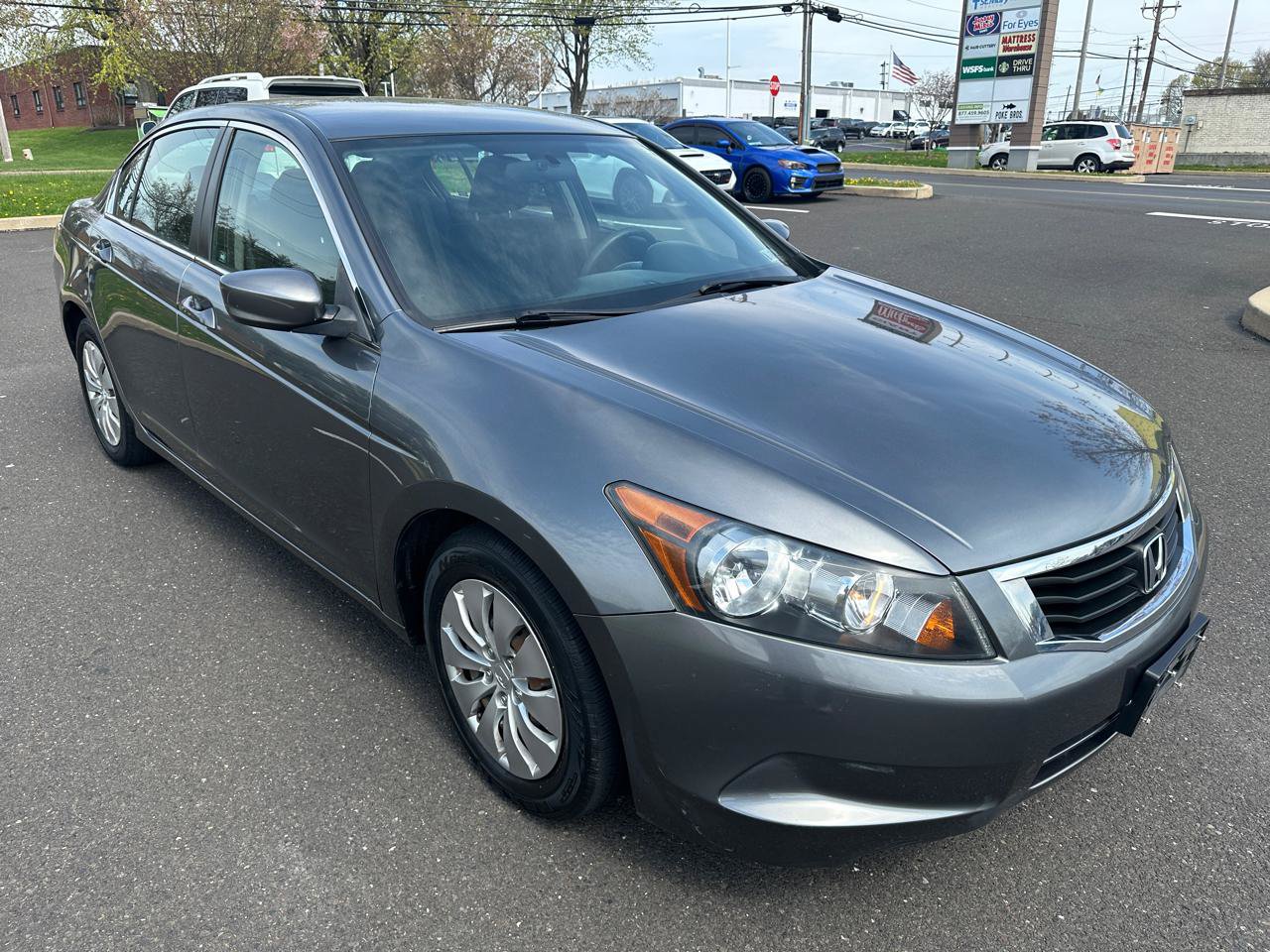 Used 2010 Honda Accord LX image 3