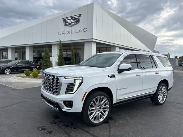 Used 2026 GMC Yukon Denali w/ Denali Reserve Package image 2