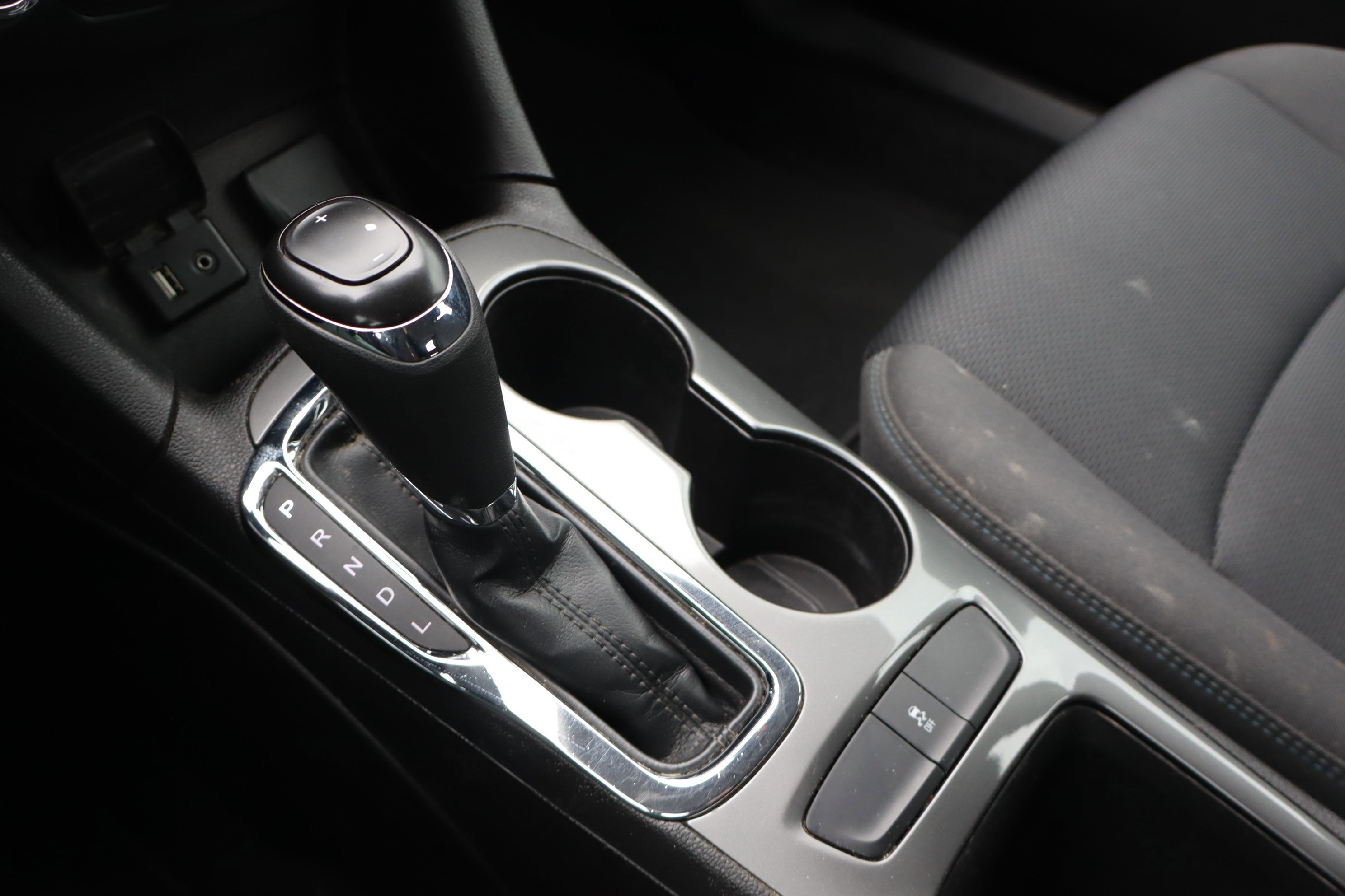 Used 2018 Chevrolet Cruze LT w/ Convenience Package image 28