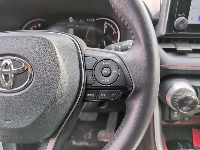 Used 2024 Toyota RAV4 Adventure image 18