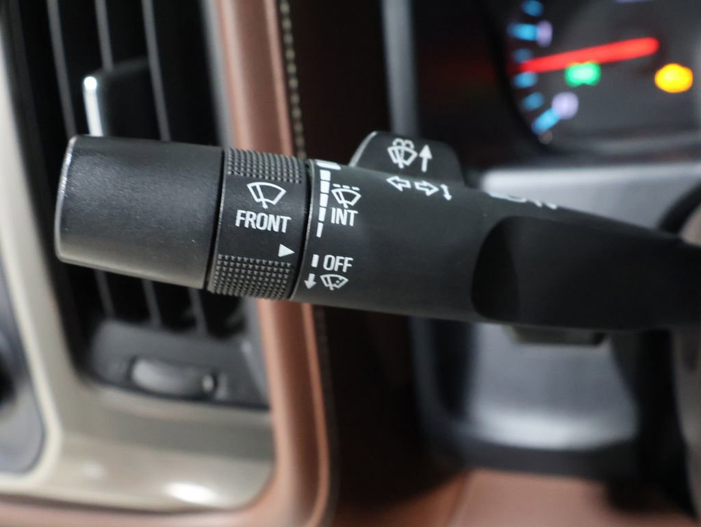 Used 2016 Chevrolet Silverado 3500 High Country w/ Duramax Plus Package AWD/4WD image 33