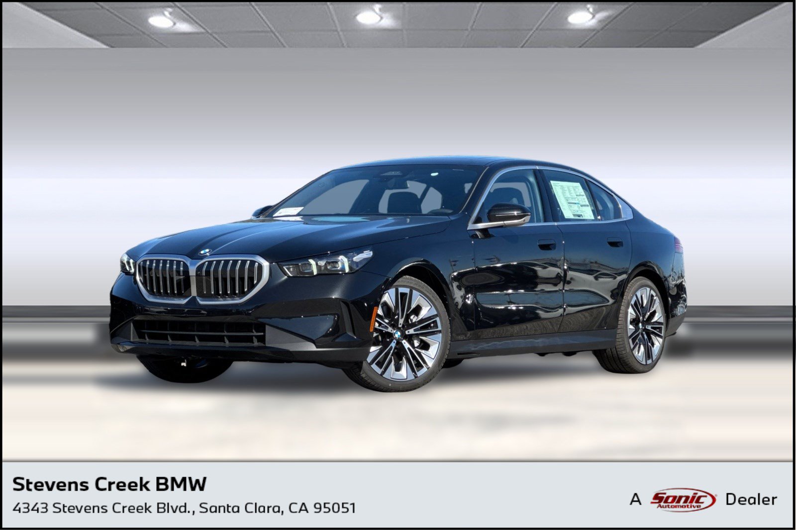 Used 2026 BMW 530i w/ Premium Package RWD image 1