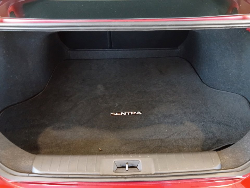 Used 2024 Nissan Sentra SR w/ SR Premium Package FWD image 15