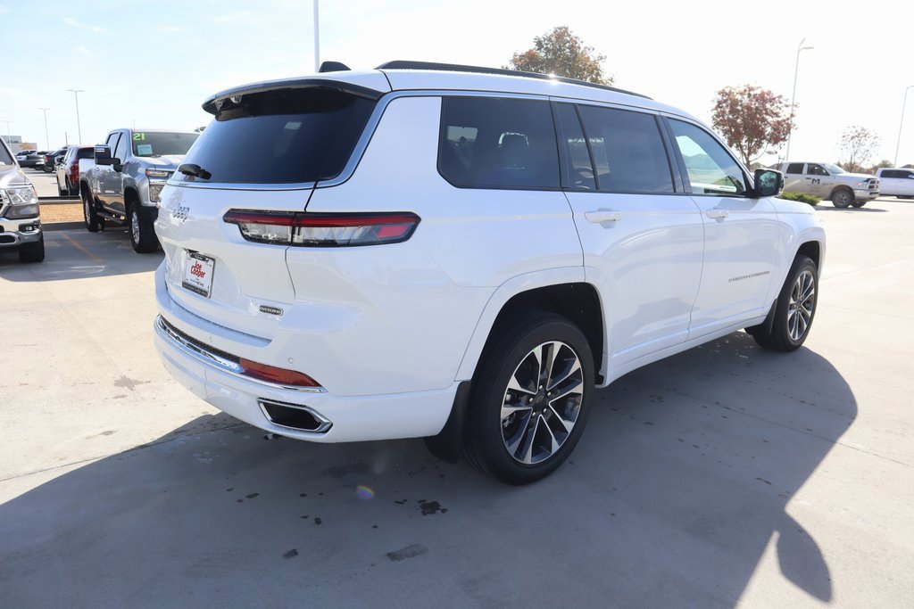 New 2025 Jeep Grand Cherokee L Overland w/ Luxury Tech Group IV image 23