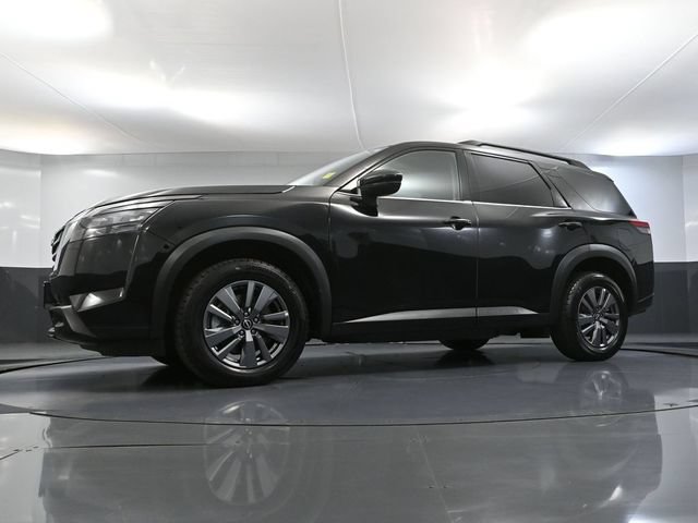 Used 2024 Nissan Pathfinder SV FWD image 54
