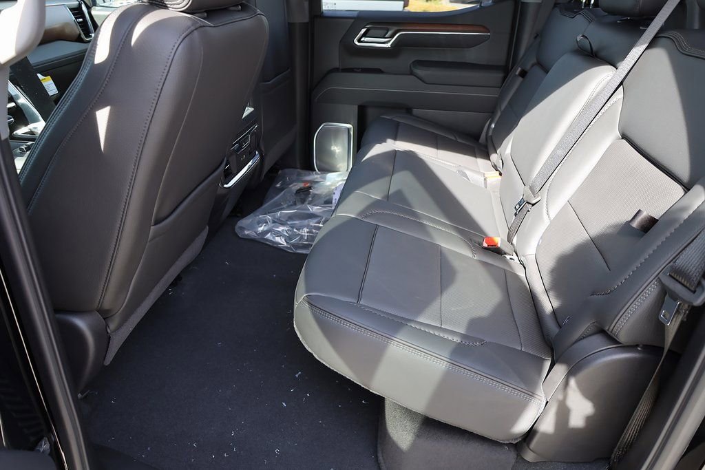 New 2026 GMC Sierra 1500 Denali w/ Technology Package AWD/4WD image 17