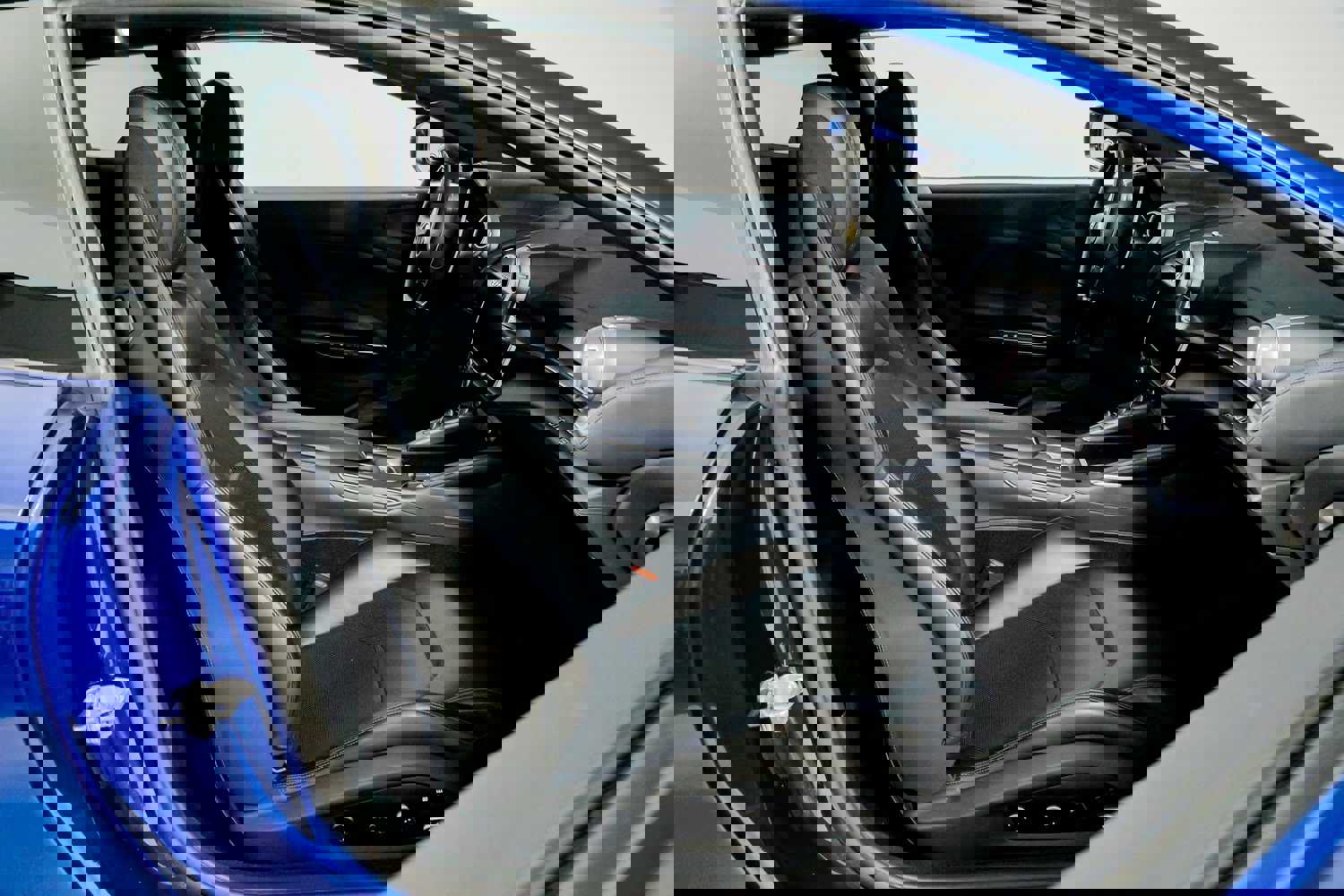 Certified 2019 Ferrari GTC4Lusso T RWD image 28