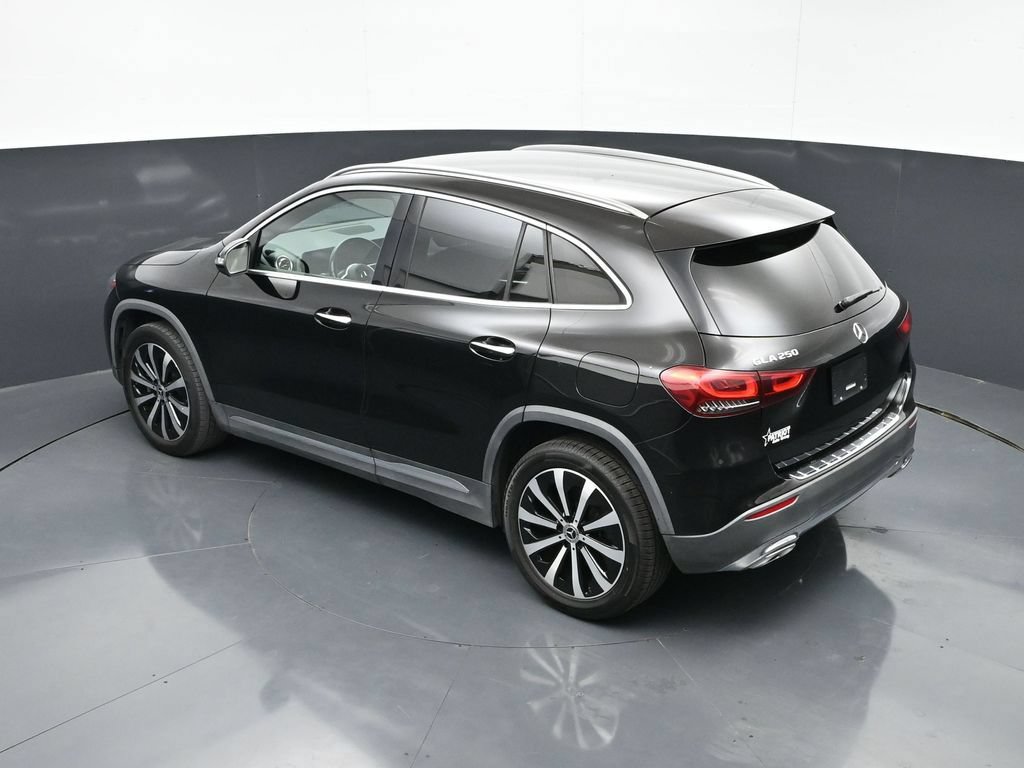 Used 2021 Mercedes-Benz GLA 250 image 32