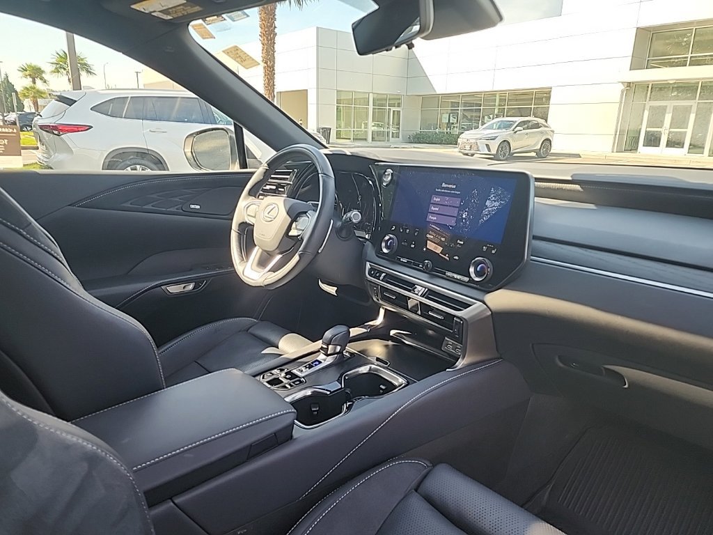 Certified 2025 Lexus RX 350 AWD w/ Convenience Package image 20