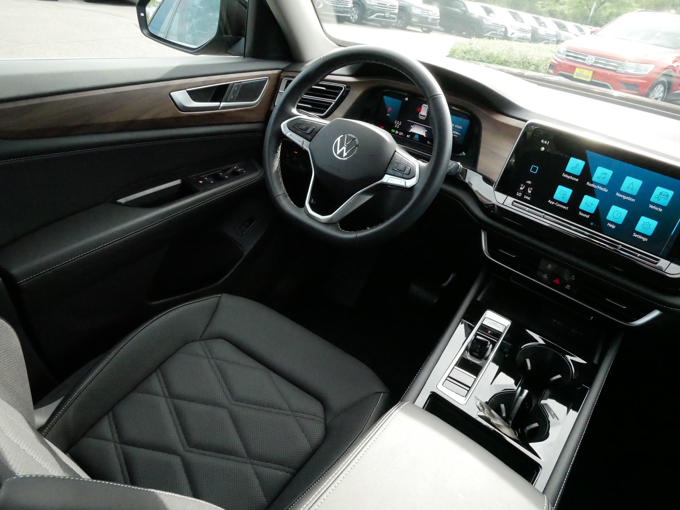 Certified 2026 Volkswagen Atlas SE AWD/4WD image 9