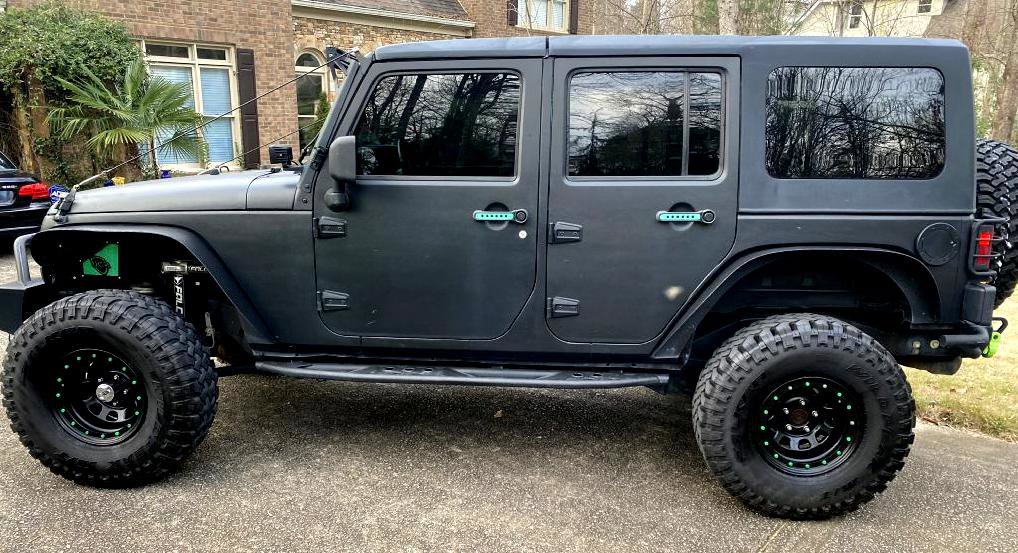 Used 2015 Jeep Wrangler Unlimited Sport w/ Quick Order Package 24S AWD/4WD image 7