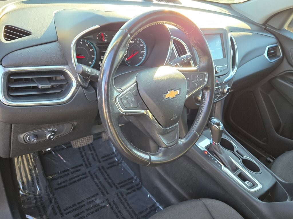 Used 2018 Chevrolet Equinox LT image 20