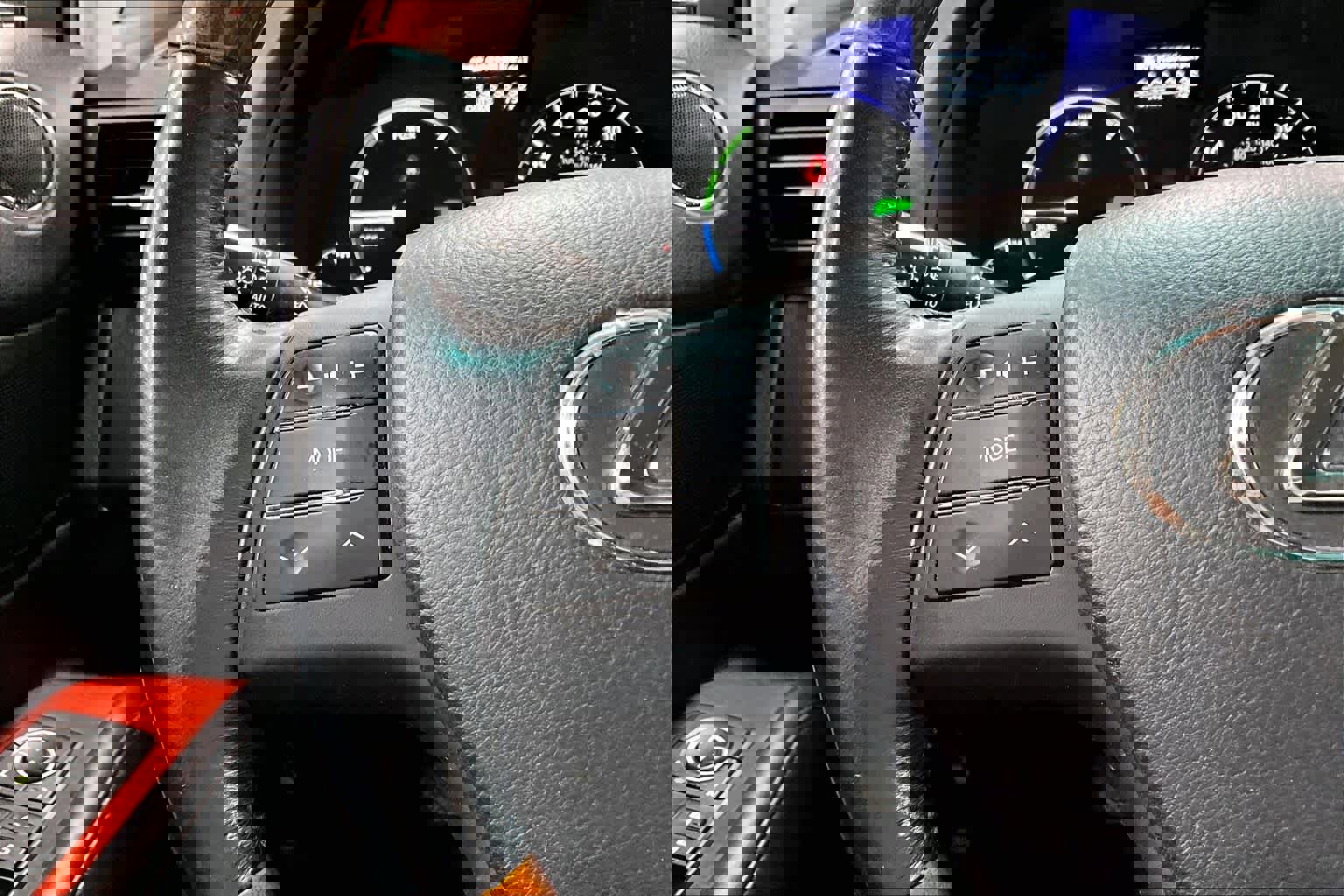 Used 2011 Lexus RX 450h 2WD w/ Premium Pkg image 21