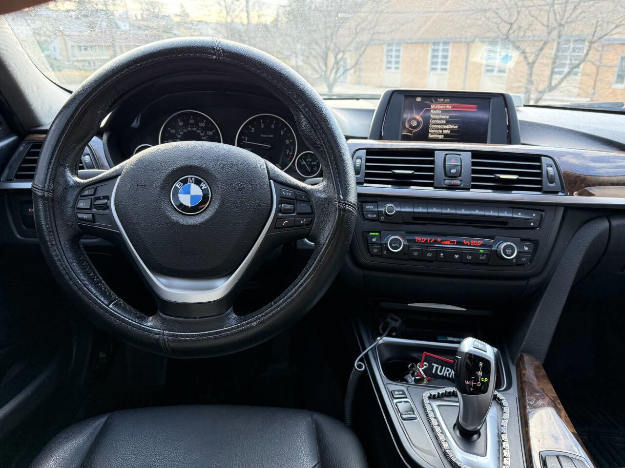 Used 2015 BMW 328i Sedan image 10