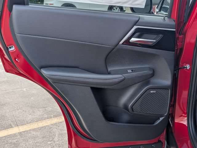 New 2026 Mitsubishi Outlander AWD image 24