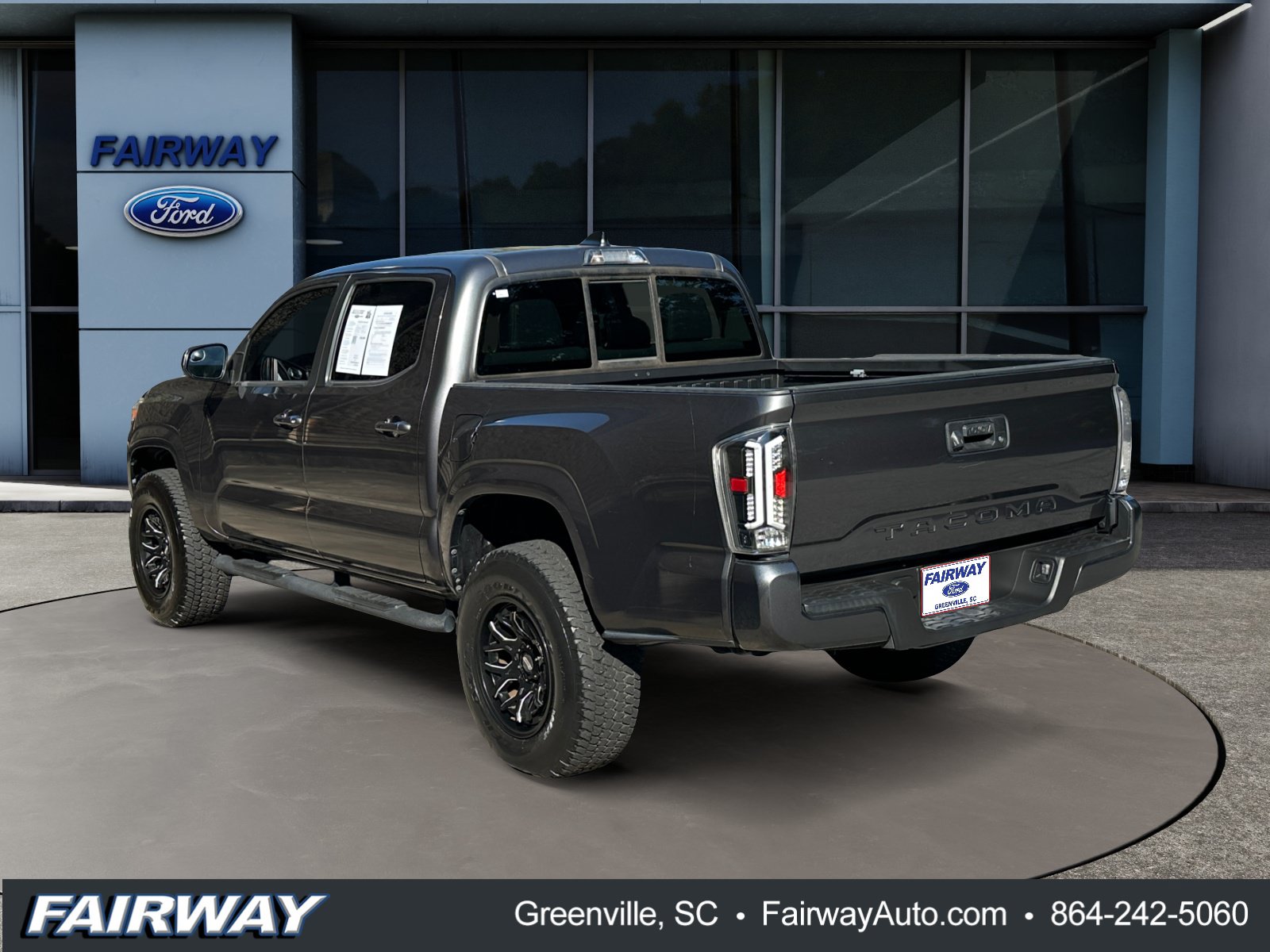 Used 2022 Toyota Tacoma SR w/ SR Convenience Package RWD image 4
