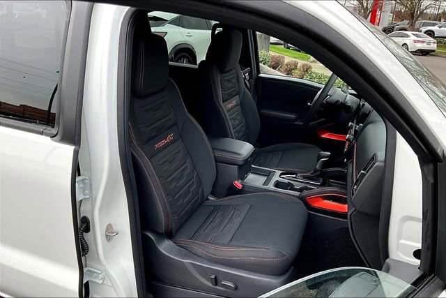 New 2025 Nissan Frontier PRO-4X AWD/4WD image 27