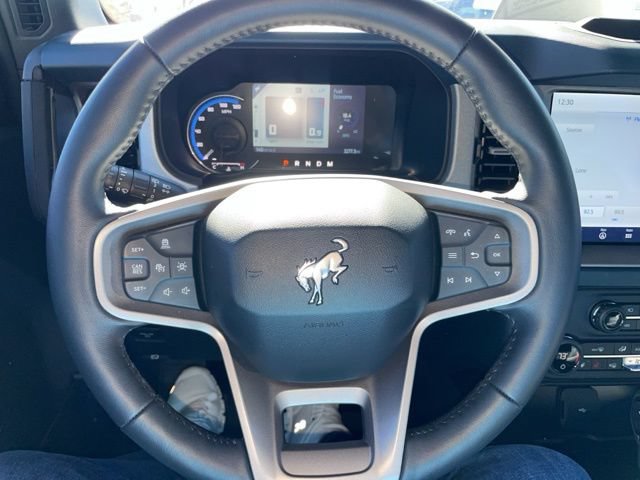 New 2024 Ford Bronco Outer Banks AWD/4WD image 11