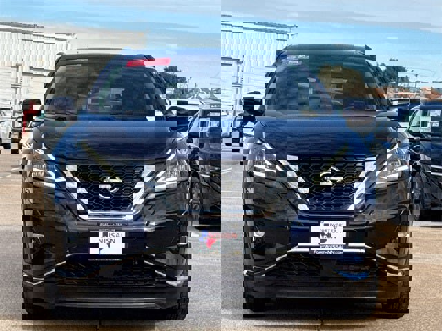 Used 2023 Nissan Murano SV image 3