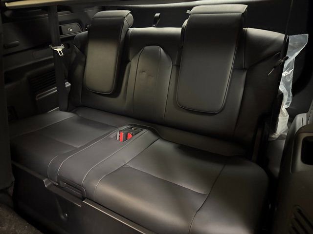 New 2026 Mitsubishi Outlander SE FWD image 22