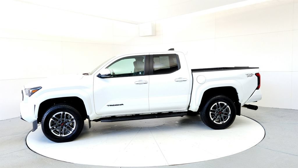 Certified 2024 Toyota Tacoma TRD Sport w/ TRD Sport Upgrade Package AWD/4WD image 3