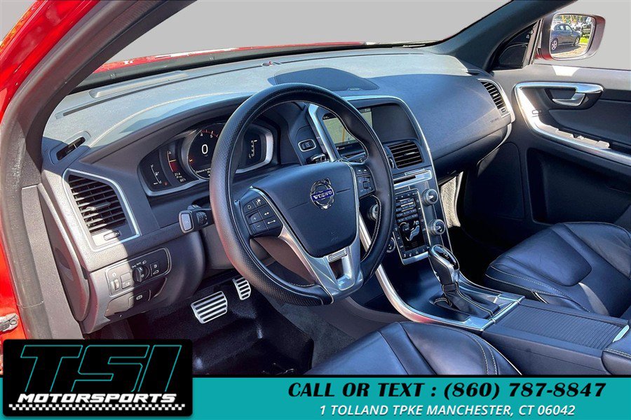 Used 2017 Volvo XC60 T6 R-Design w/ Climate Package AWD/4WD image 14