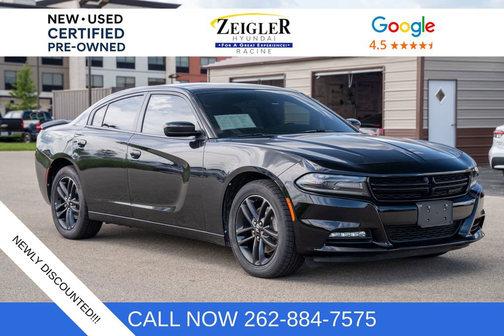 Used 2019 Dodge Charger SXT w/ Blacktop Package