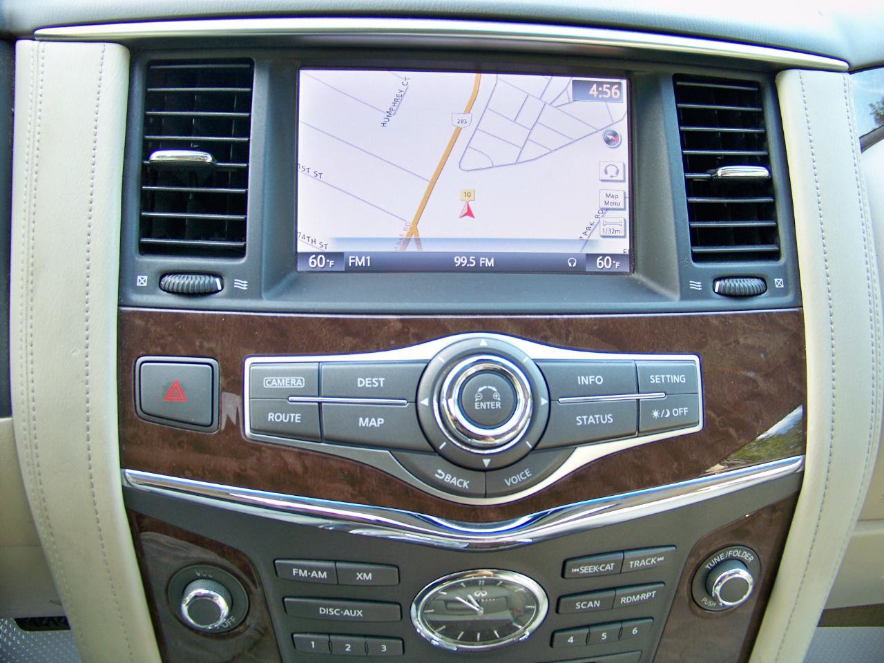 Used 2015 INFINITI QX80 4WD w/ 22" Wheel Package image 24