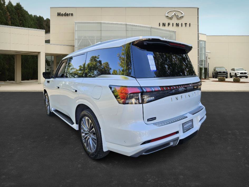 New 2026 INFINITI QX80 Luxe image 5