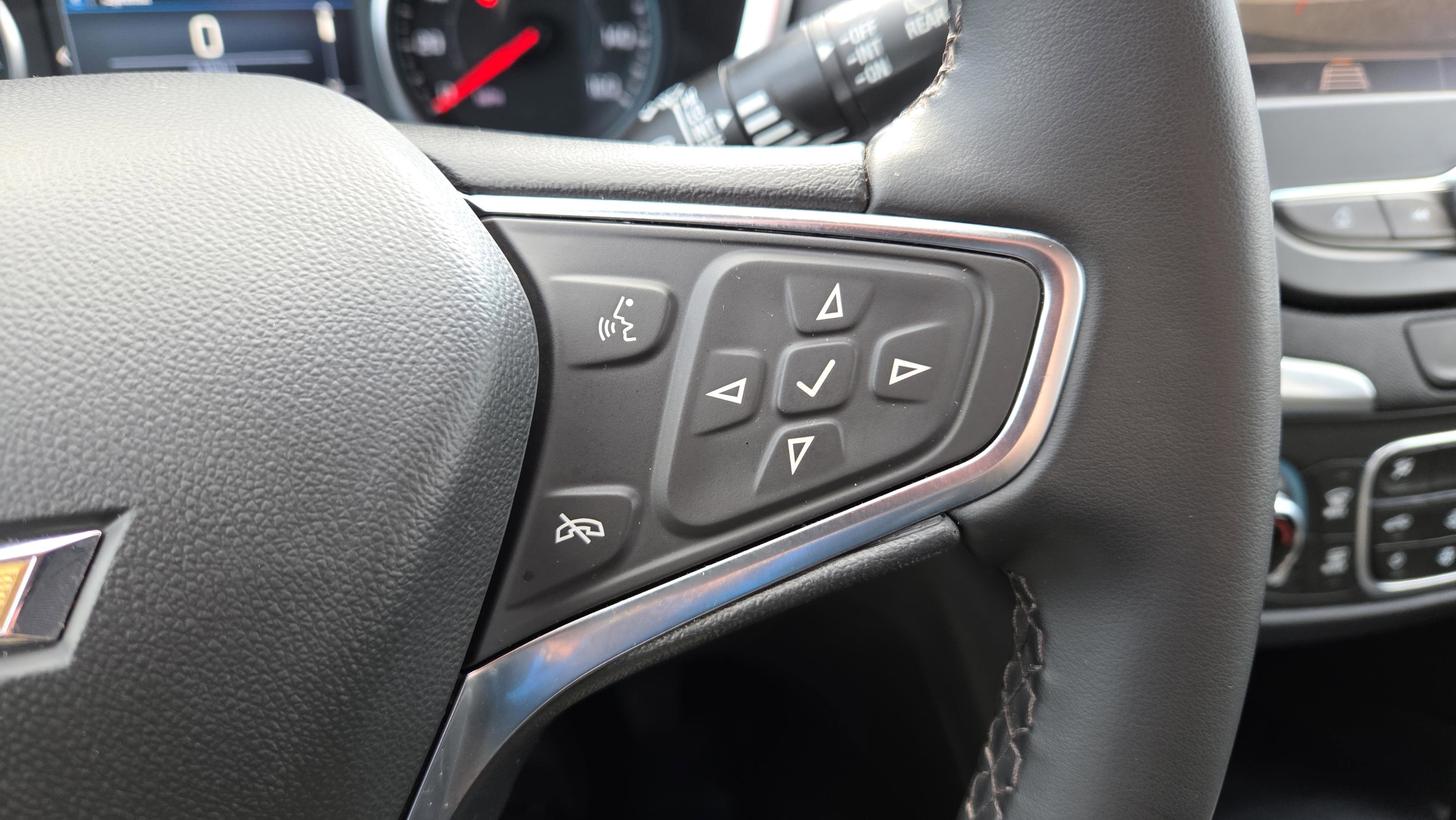 Used 2024 Chevrolet Equinox LT image 22