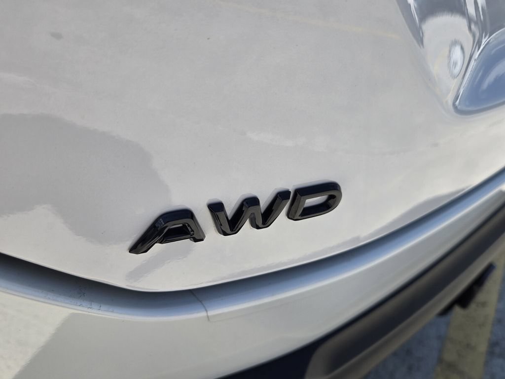 Certified 2025 Honda Pilot Sport image 13